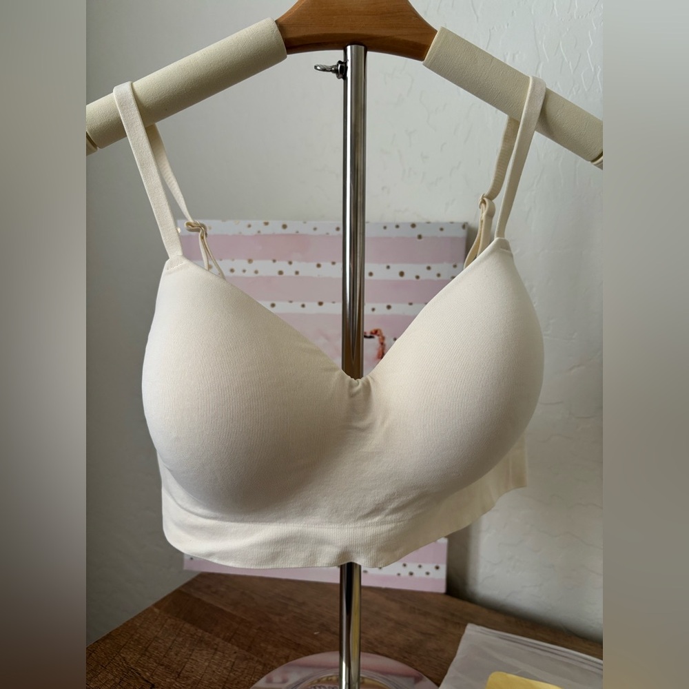 Truekind Supportive Comfort Wireless Shaping Bra - Picture 2 of 4